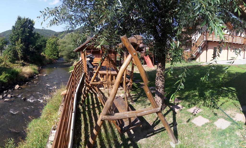Kovács Guesthouse Praid Esterno foto
