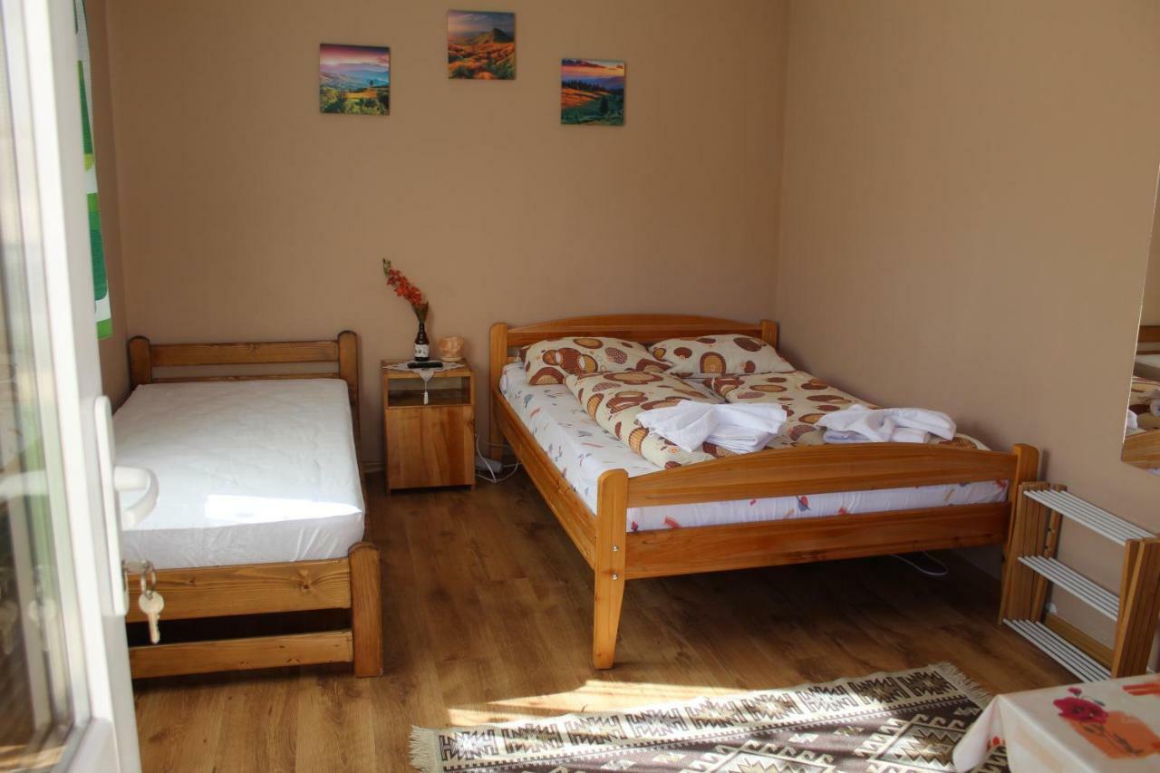 Kovács Guesthouse Praid Esterno foto