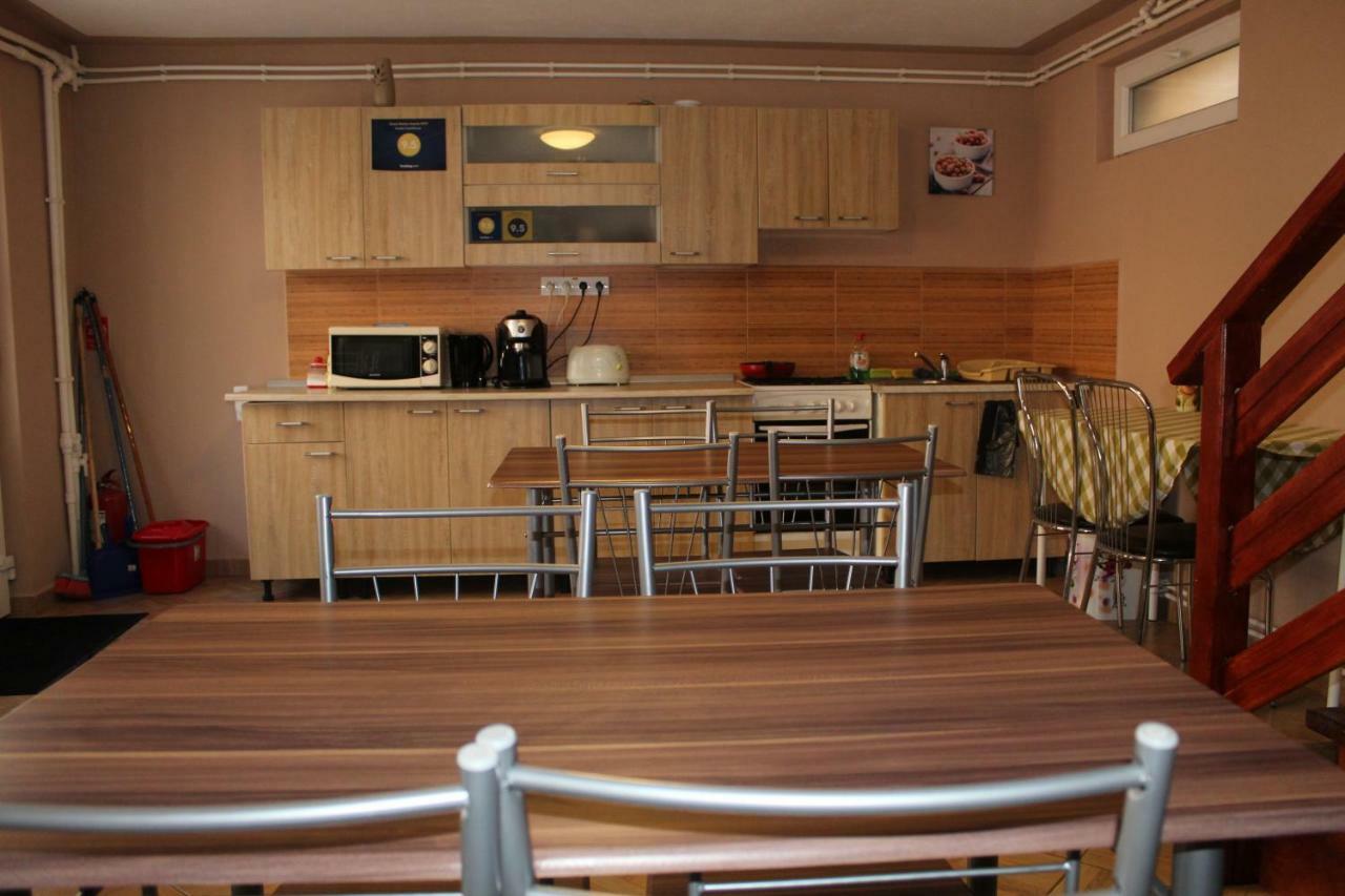 Kovács Guesthouse Praid Esterno foto