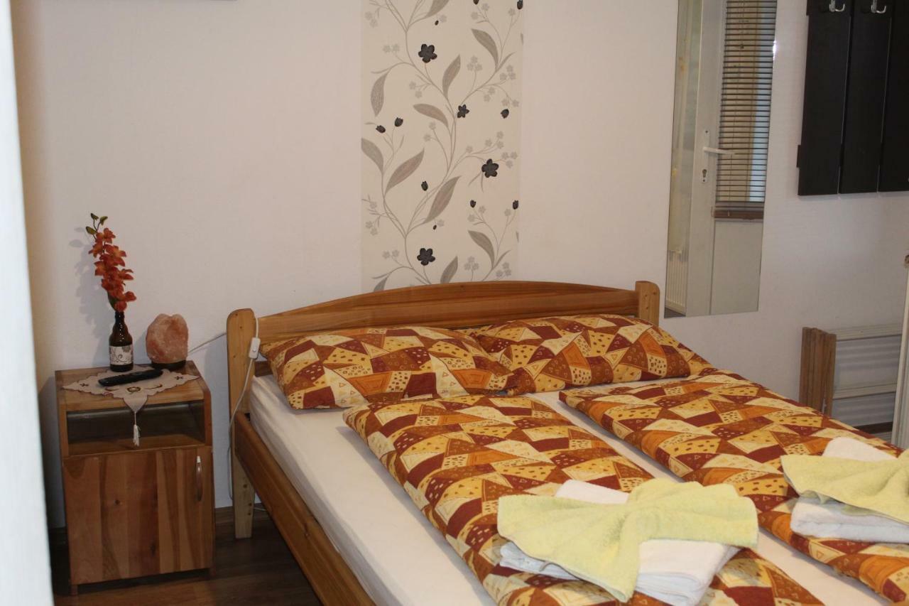 Kovács Guesthouse Praid Esterno foto